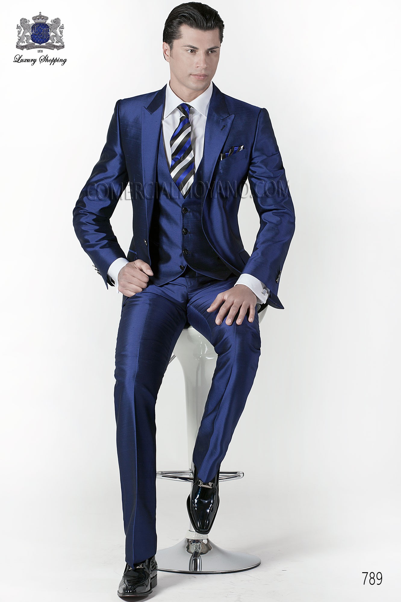Italian bespoke blue suit 3 pieces, style 789 Ottavio Nuccio Gala