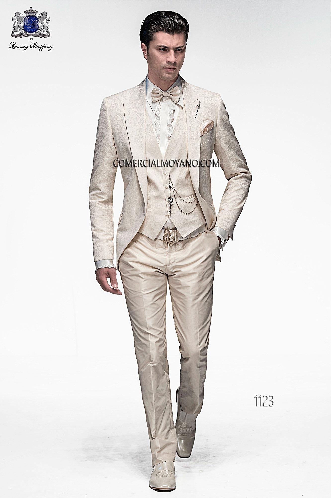 Emotion ecru men wedding suit model 1123 Mario Moyano