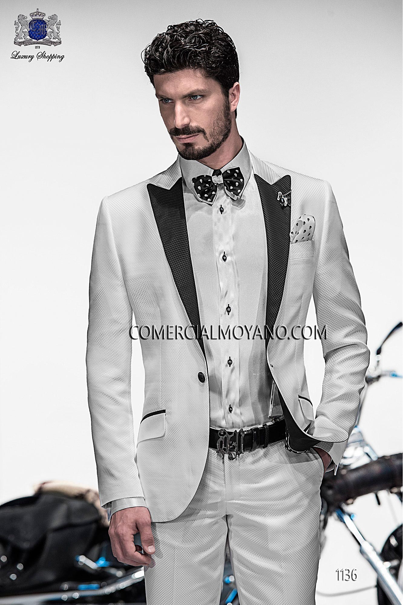 Emotion white men wedding suit model 1136 Mario Moyano