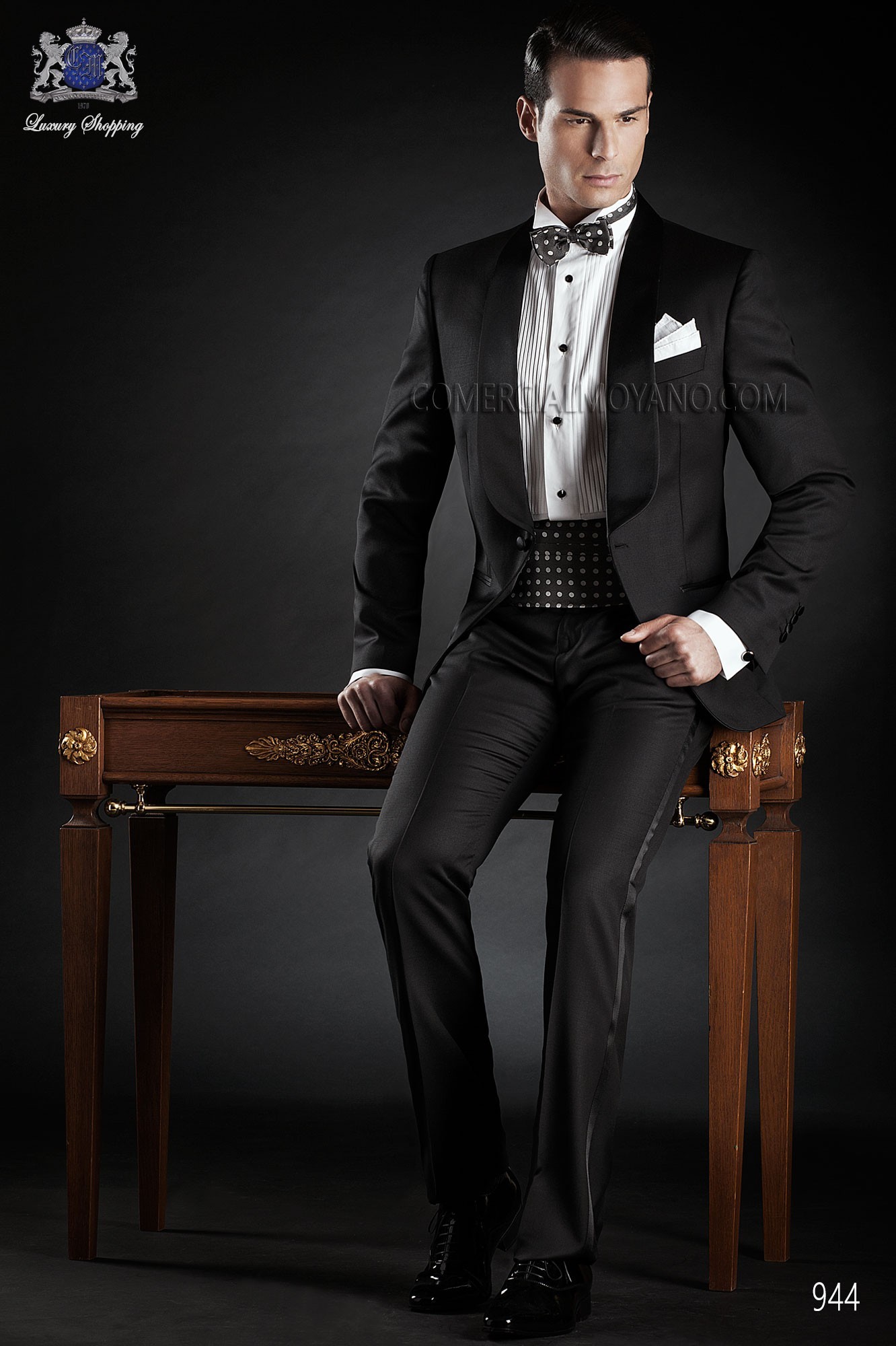 Black Tie black men wedding suit model 944 Mario Moyano