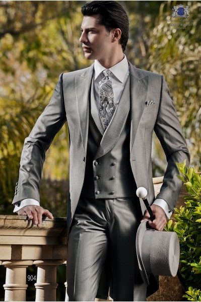 Bespoke gray groom morning suit elegant slimfit fit 904 Mario Moyano