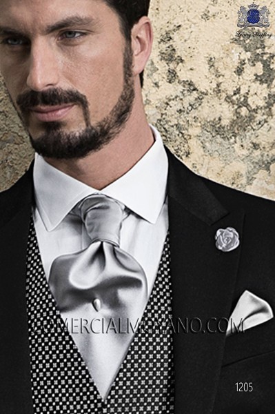 Silver satin ascot tie and handkerchief 56579-5201-7100 Ottavio Nuccio Gala.