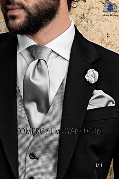 Silver satin tie and handkerchief 56502-5201-7100 Ottavio Nuccio Gala.