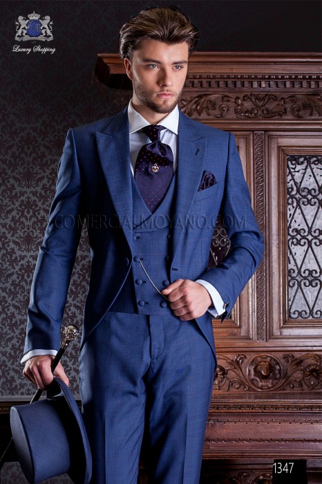 Élégant tailleur italien coupe redingote "Slim", une ouverture. Prince de Galles tissu bleu.