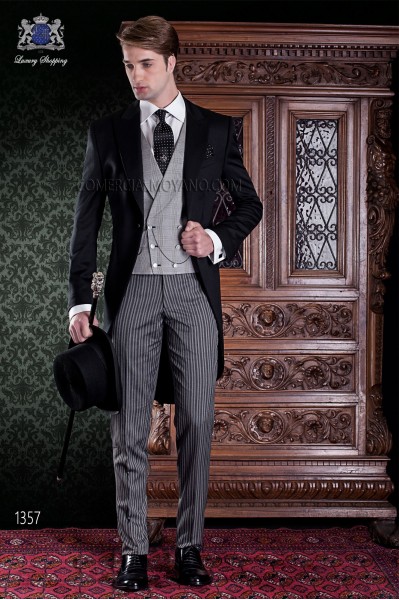 Italian tailoring frock coat 2 pieces, with elegant cut "Slim". Fabric 100% wool pants and black label.