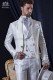 Costume de marié baroque. Tissu vintage Levita blanc boche jacquard fantaisie.