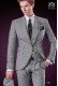 Italienische Mode Anzug mit modernen Schnitt "Slim" peak Revers und eine Taste. Rooster Beingewebeentwurf.