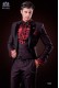 Italian costume with modern fashion boyfriend cut "Slim". Model with a button flap tip tuxedo style. 