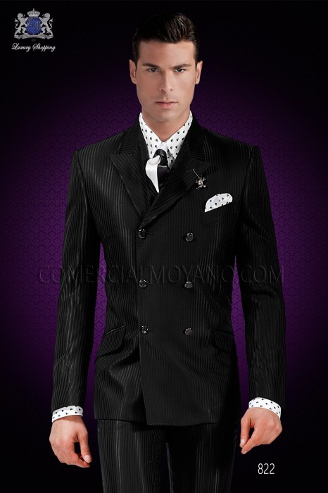 Italian fashion outfit with modern cut "Slim". Cross pattern with peak lapel and 6 buttons. 