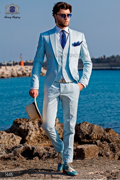 Traje moderno italiano de estilo “Slim”. Modelo solapas punta y 1 botón. Tejido color blanco 100% algodón