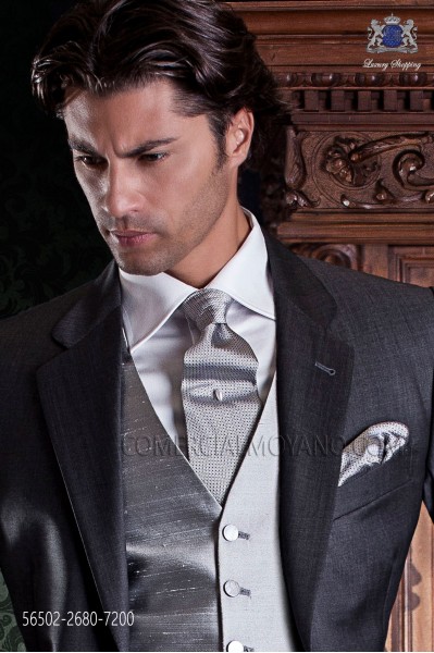 Corbata de novio con pañuelo gris de seda