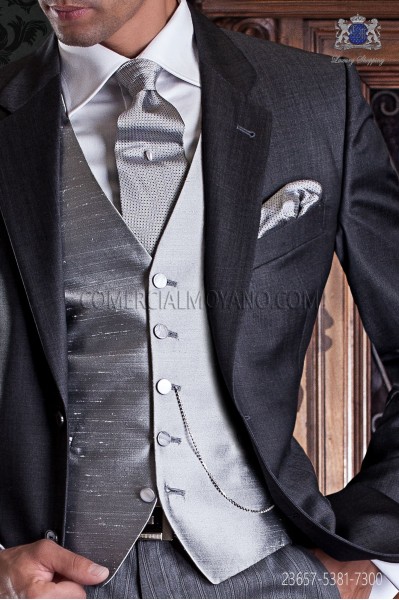 Pearl gray groom waistcoat in shantung fabric