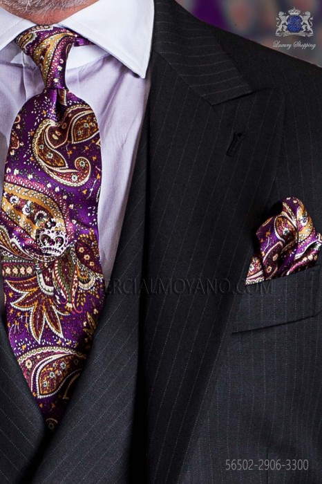Krawatte mit passendem Einstecktuch in Purpur und Gold Paisley Designs