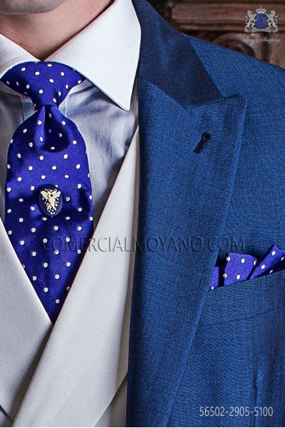Cravate et mouchoir bleu royal avec pois blancs