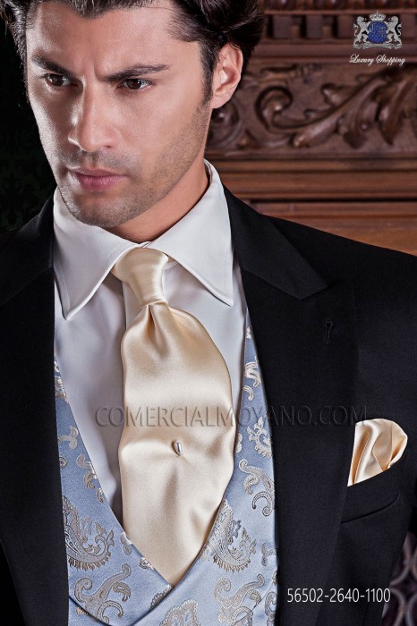 Corbata y pañuelo marfil de raso