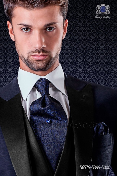 Blue cashmere design ascot tie with maching pocket handkerchief