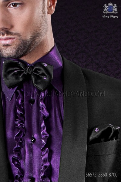 Black with purple skulls silk bow tie & hanky