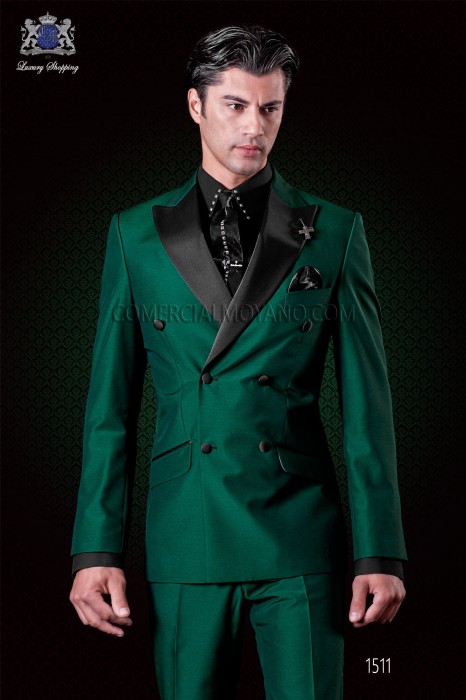 Italian green fashion double breasted suit Slim fit. Satin peak lapels and 6 buttons. Wool mix fabric.