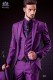 Italienische purpur Bräutigam Anzug mit Weste. Spitzen Revers mit Satin Blenden und 1 Knöpf. Wollmischung.