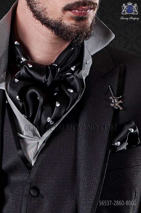 Black foulard with matching handkerchief with white printed skulls