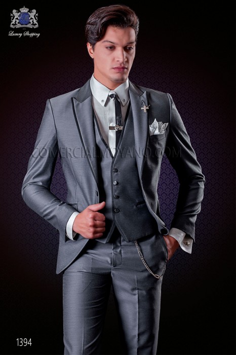Italian grey wedding suit with waistcoat. Peak lapels with satin contrast and 1 button. Wool mix fabric.