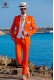 Modernen italienischen Stil Kostüm "Slim". Modell Klappen in "V" und zwei Tasten. Orange 100% Baumwolle