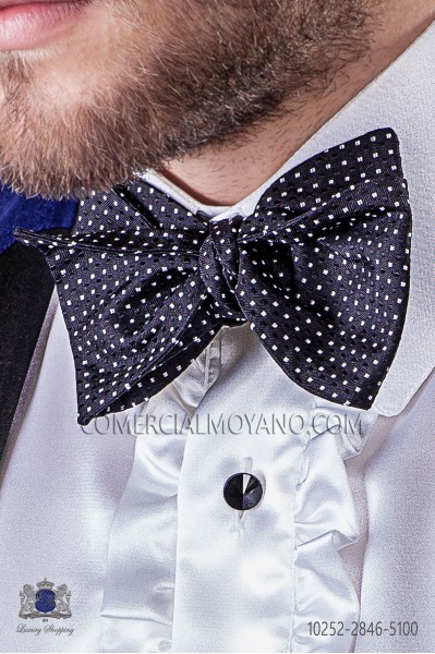 Blue and white polka dots silk bow tie