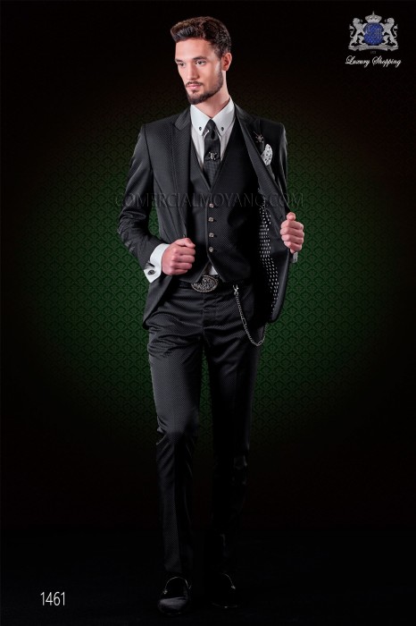 Italian black fashion suit with waistcoat. Peak lapels and 1 button. Wool mix fabric.