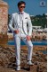 Italienischen Anzug modernen Stil "Slim" Kantenklappen und ein Knopf. Weißer Stoff aus 100% Baumwolle