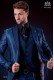 Italienische blaue Monochrome-Design Anzug. Spitzen Revers mit Satin Blenden und 1 Knopf. Wollmischung.