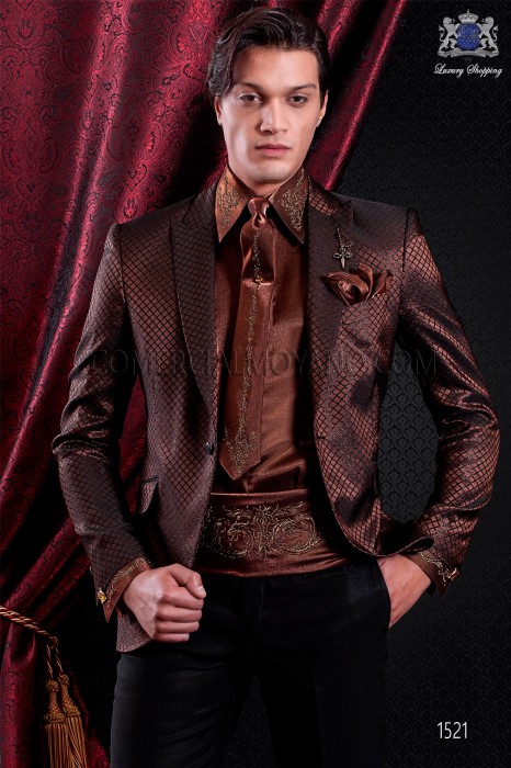 Italian fashion jacket brown and black. Peak lapel and 1 button. Quilted lurex brocade fabric.