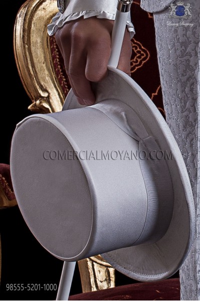 Sombrero de copa en raso blanco