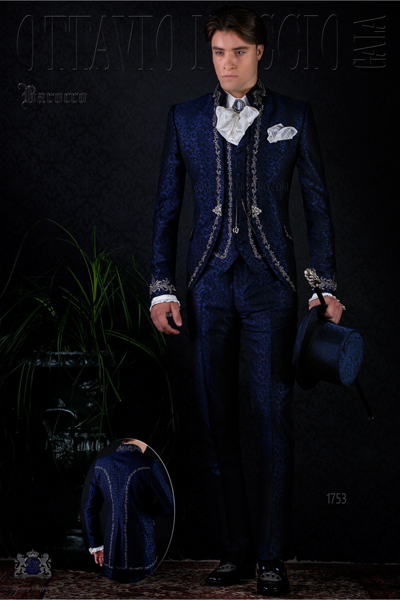 Traje de época modelo redingote brocado azul bordado modelo: 1753 Mario Moyano colección Barroco