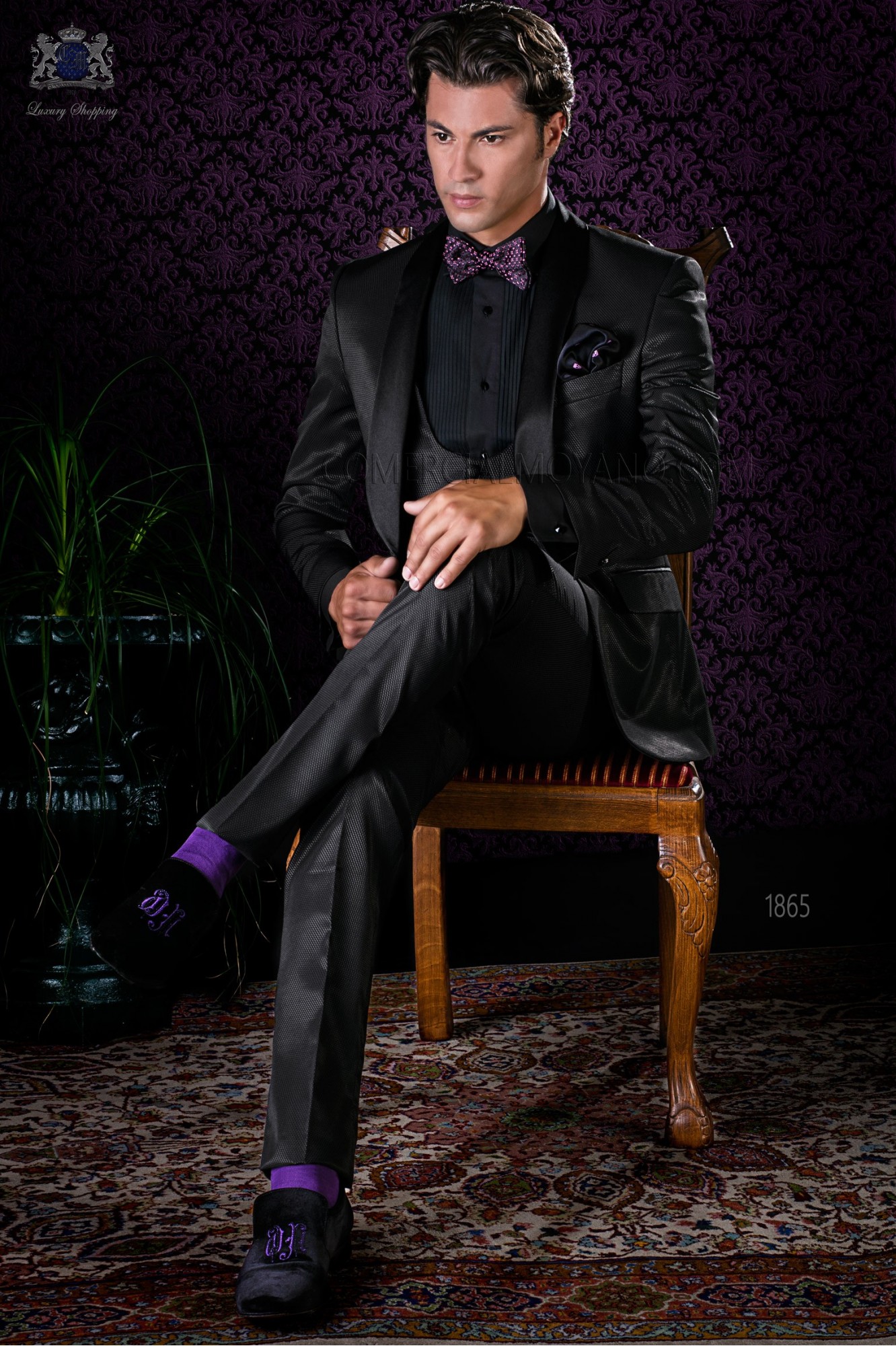 Bespoke black tuxedo with satin shawl collar model 1865 Mario Moyano