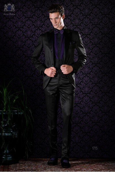 Tuxedo italienne noir avec revers de pointe contrastés de tissu de laine mélangée