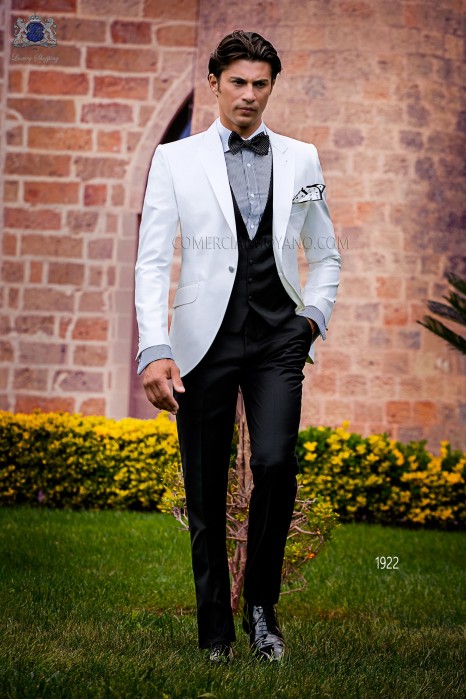 Tuxedo veste blanc de shantung avec pantalons noir de laine