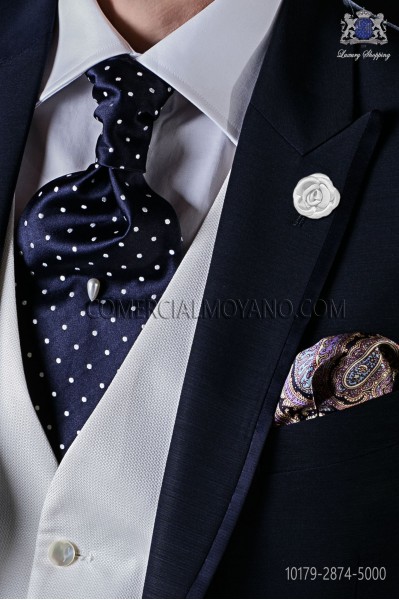 Cravate bleu avec pois blanc de pur soie