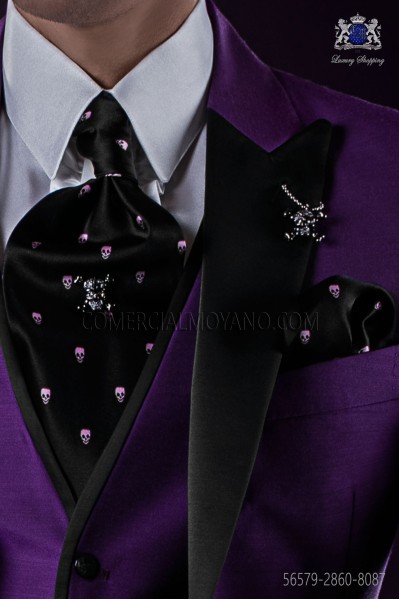 Black silk tie and pocket handkerchief with mallow skulls