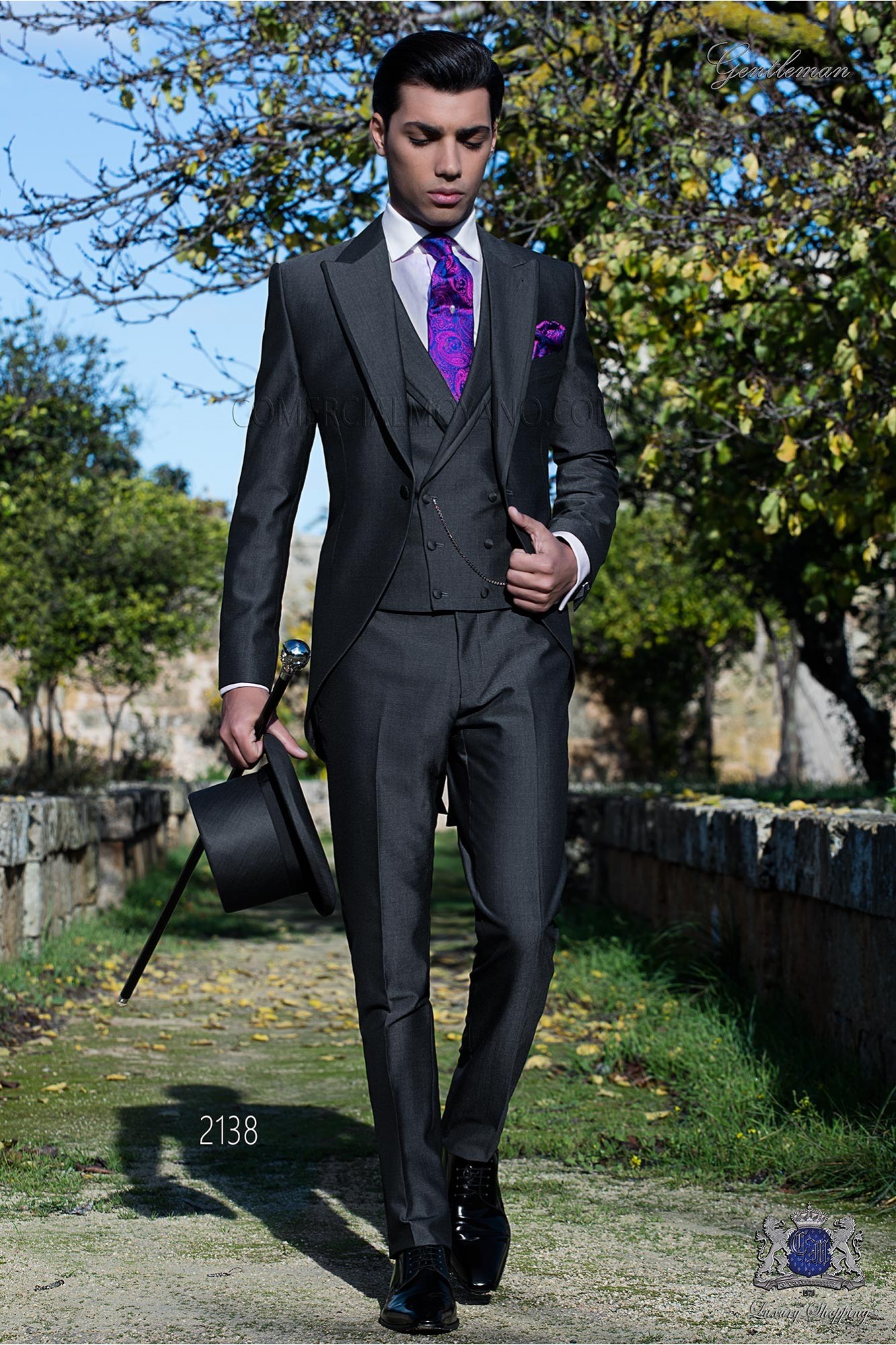 Bespoke morning suit wool mix dark grey fil-a-fil model 2138 Mario Moyano