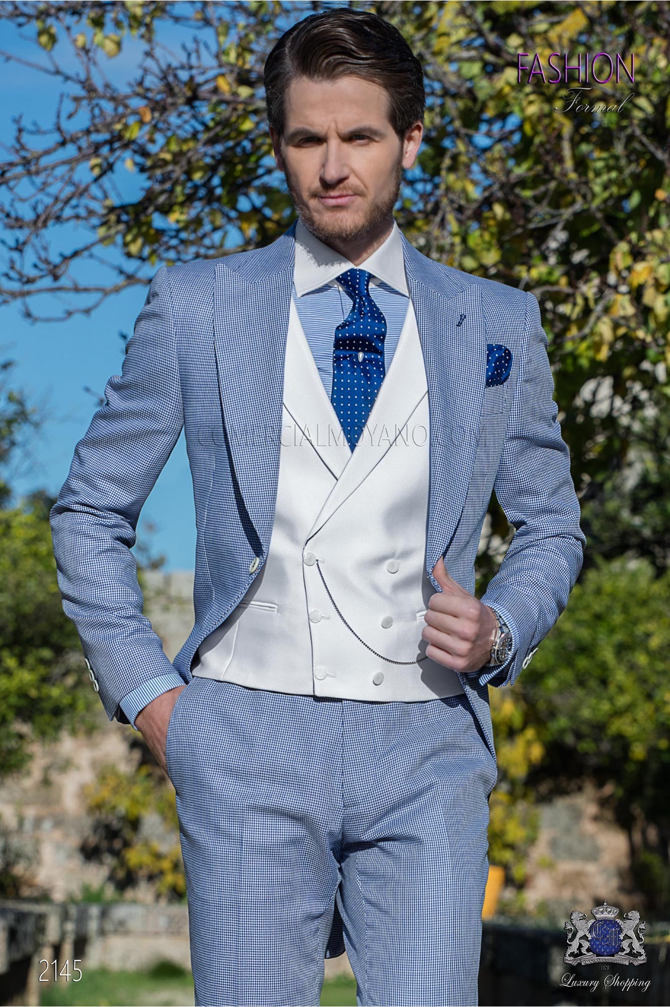 Bespoke Houndstooth morning suit royal blue model 2145 Mario Moyano