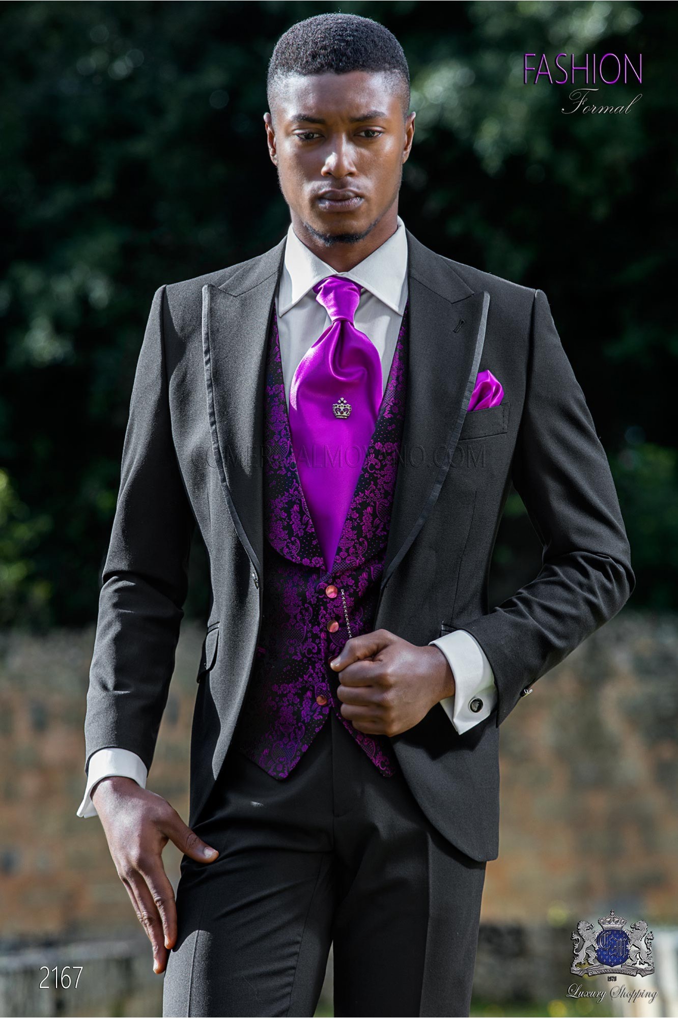 Wedding suit Slim stylish cut. Peak lapel with contrast fabric piping. Made from wool and acetate fabric in black.