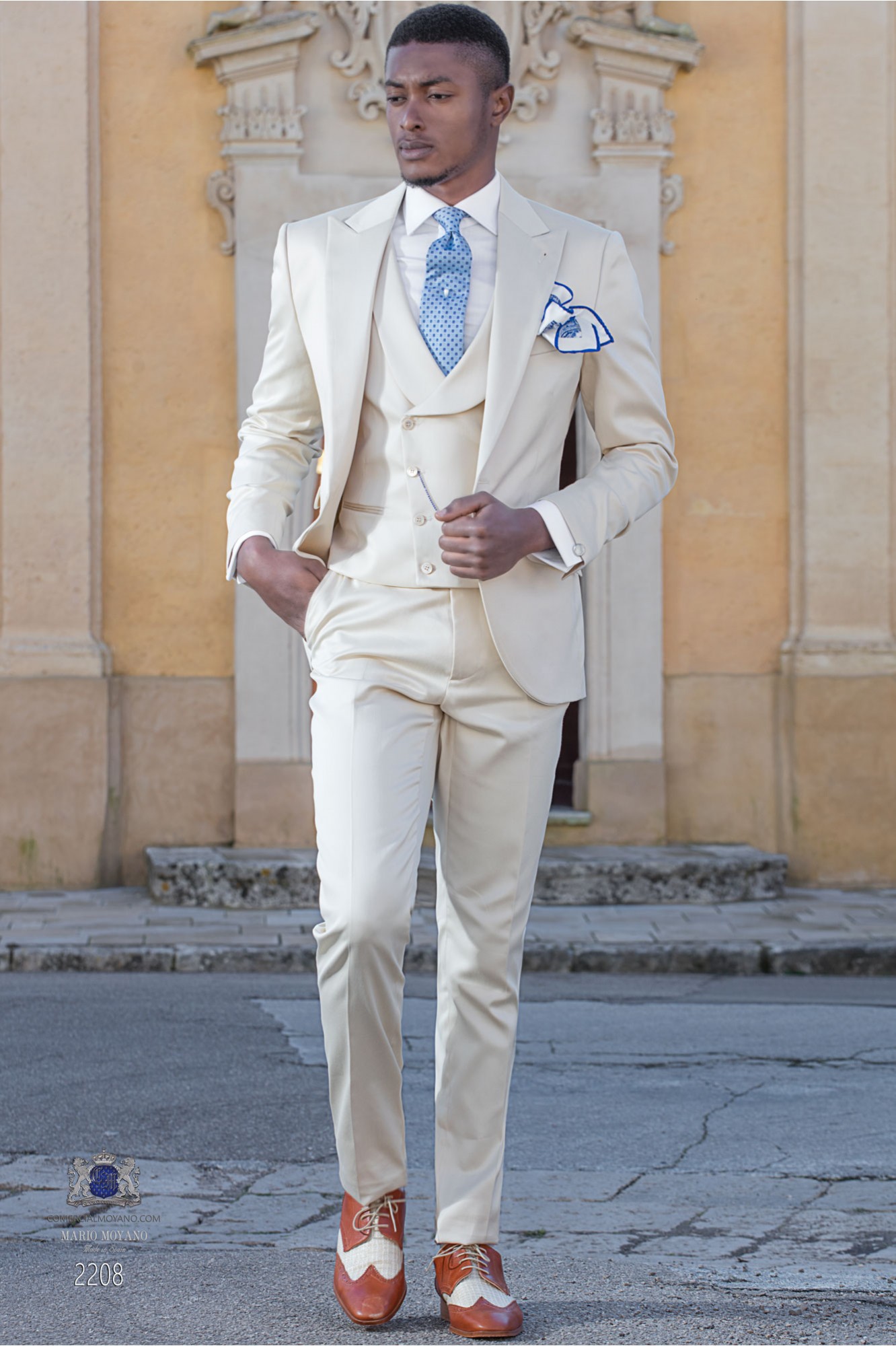 Bespoke pure cotton satin beige suit model 2208 Mario Moyano