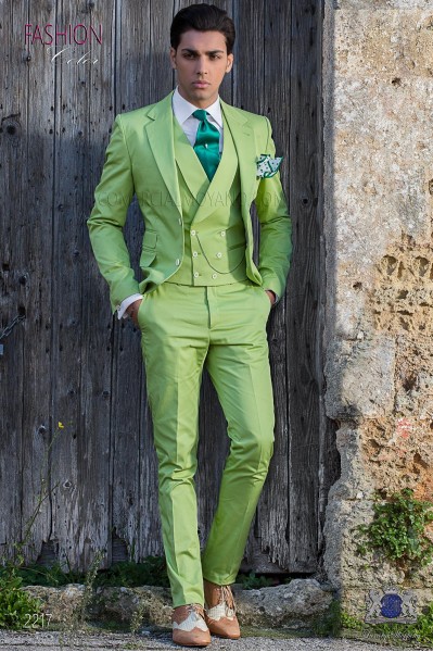 Suit modern Italian style "Slim". Green woven 100% cotton