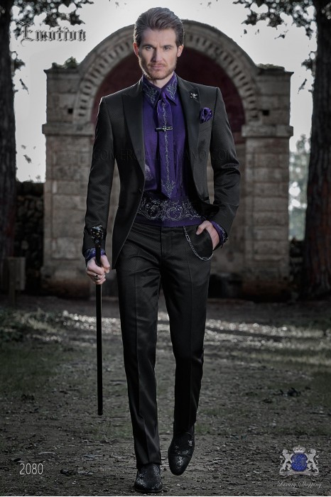 Tuxedo italienne noir avec revers de pointe contrastés de tissu de laine mélangée