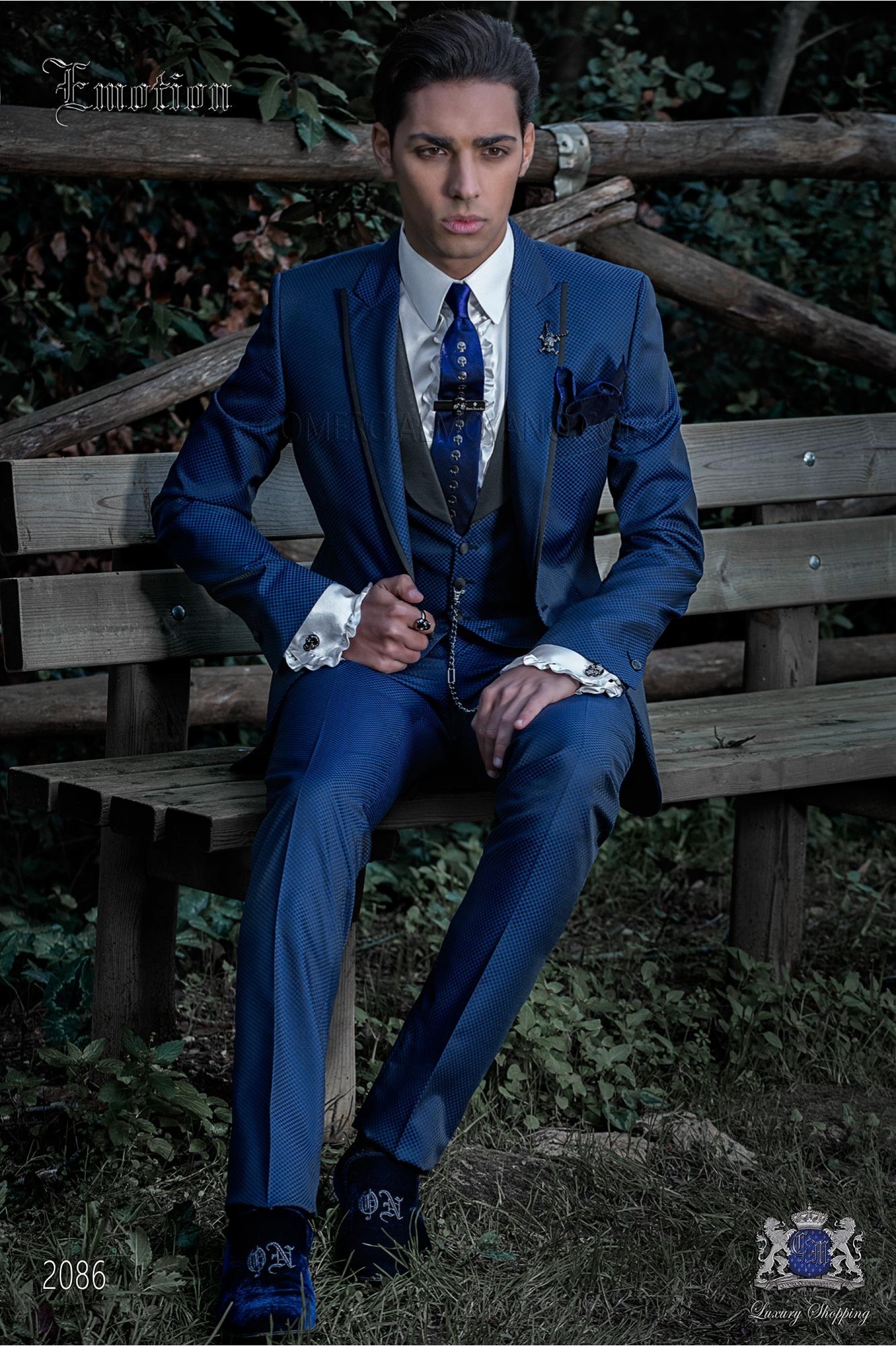 Fashion bespoke suit royal blue micro design model 2086 Mario Moyano