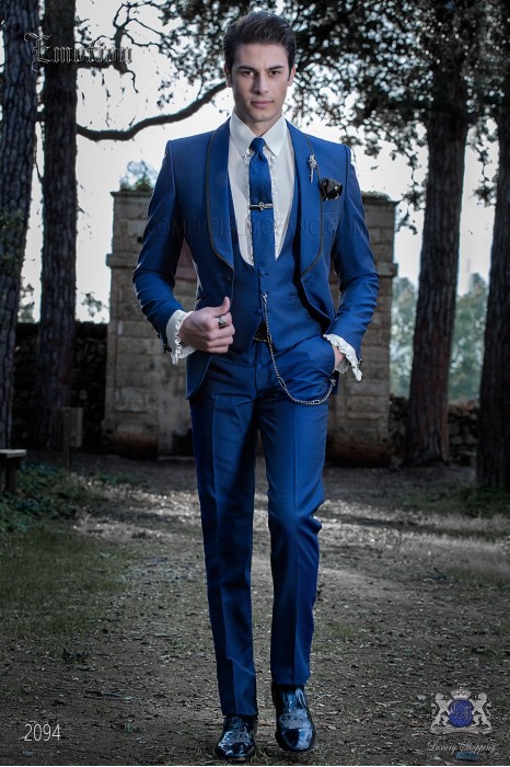 Italienische Smoking-Anzug blaue Mikromuster. Wollmischung Stoffe.