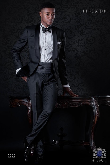 Tuxedo italienne noir de pur laine avec châle revers