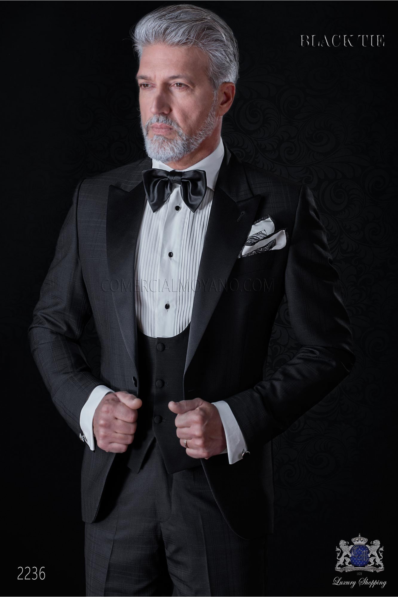 Esmoquin italiano negro de pura lana cuadro madrás modelo: 2236 Mario Moyano colección Black Tie