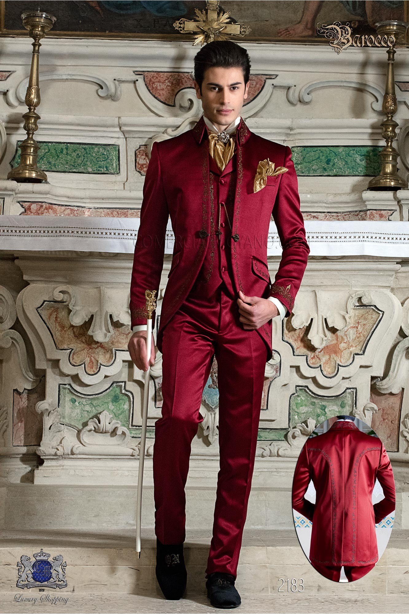Groomswear Baroque. Vintage suit jacket in red satin embroidered with gold colored yarns model 2183 Mario Moyano