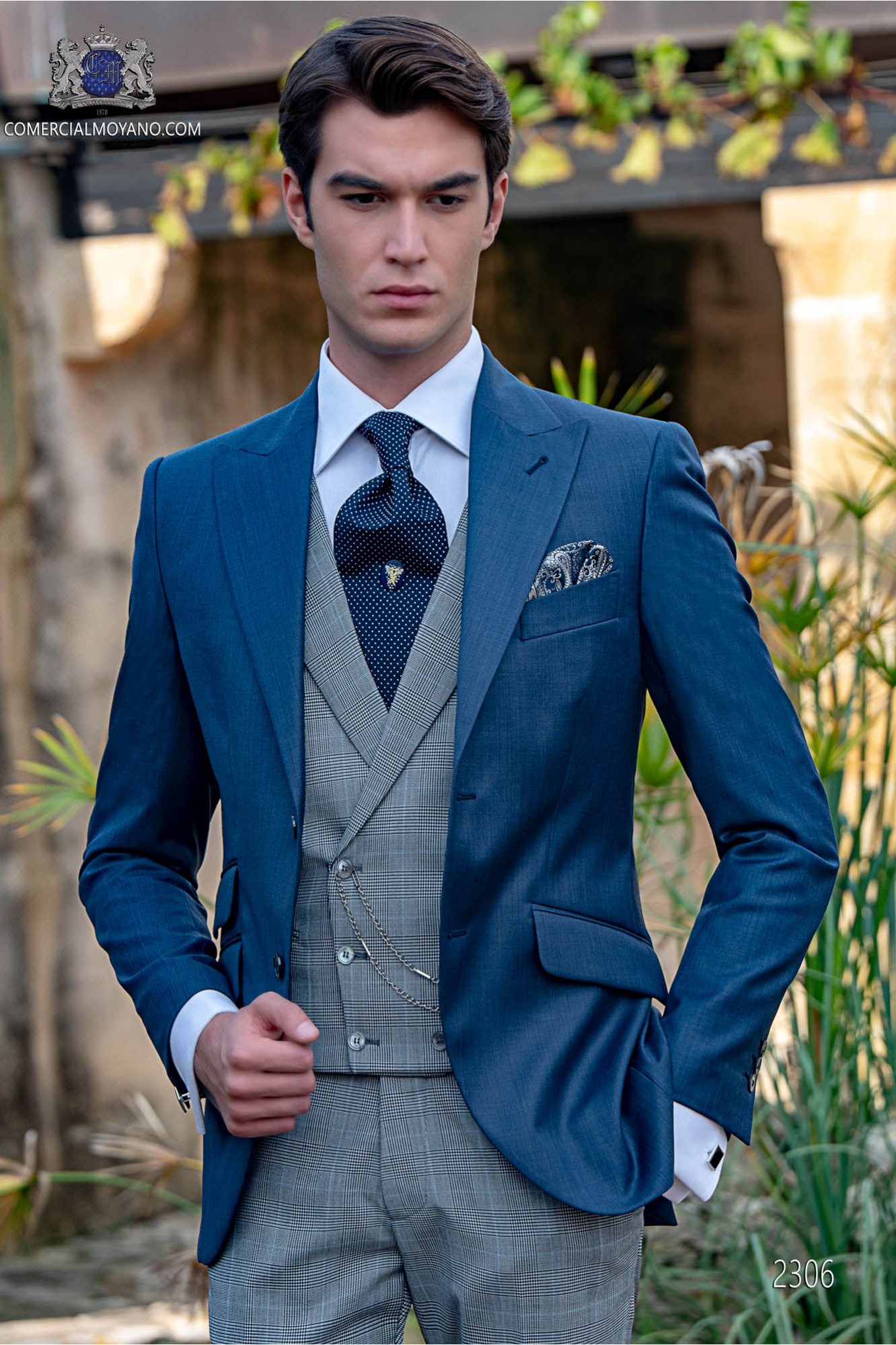 Traje de novio azul con pantalón gales azul modelo: 2306 Mario Moyano colección Gentleman